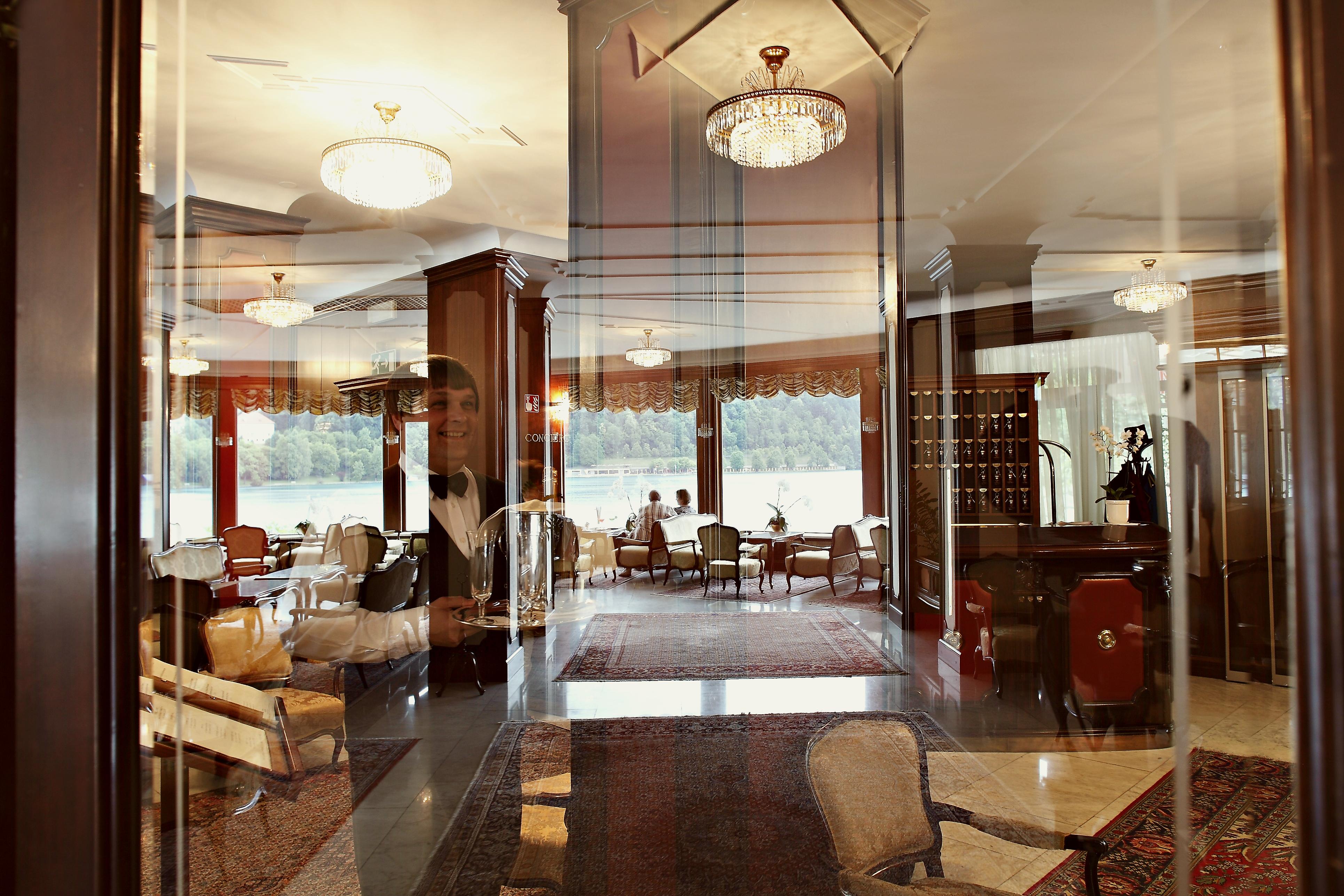 Grand Hotel Toplice - Small Luxury Hotels Of The World Блед Интерьер фото